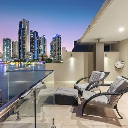 3 M Luxury Waterfront Villa In Paradise Pets Welcome Gold Coast Exterior photo